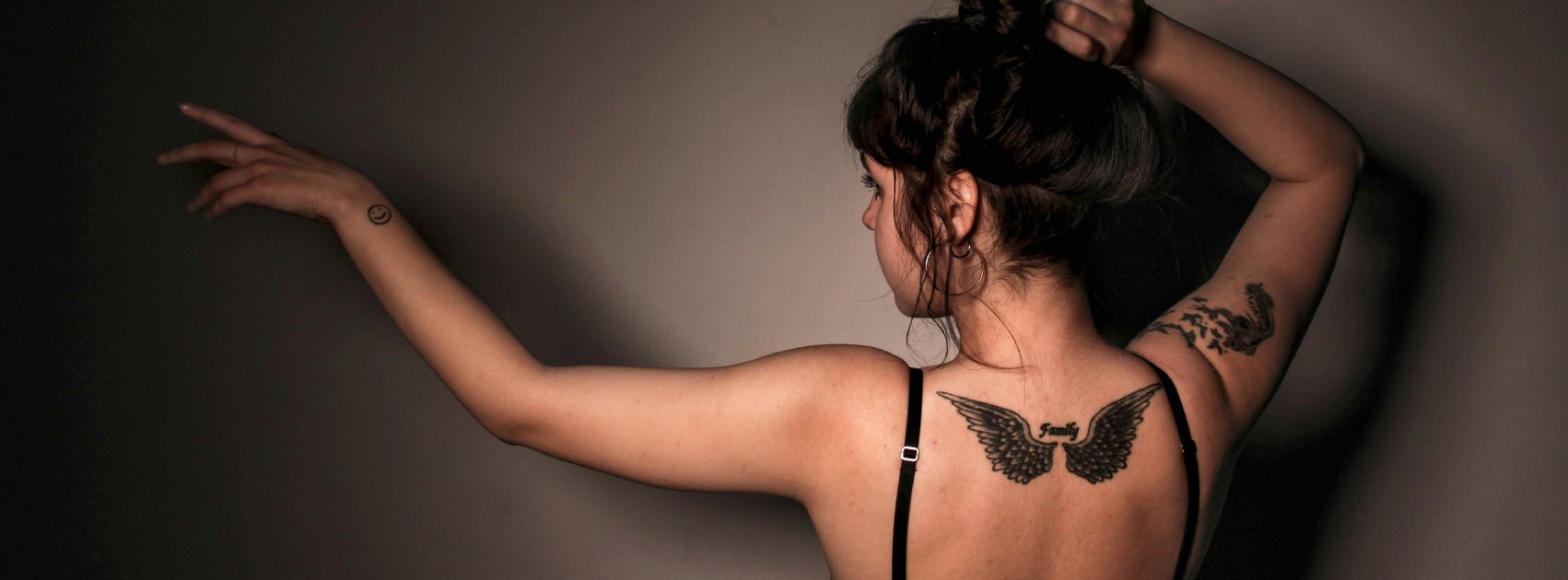 Begin Vandaag met Webcamgirl Thuiswerk: Vereisten en Tips